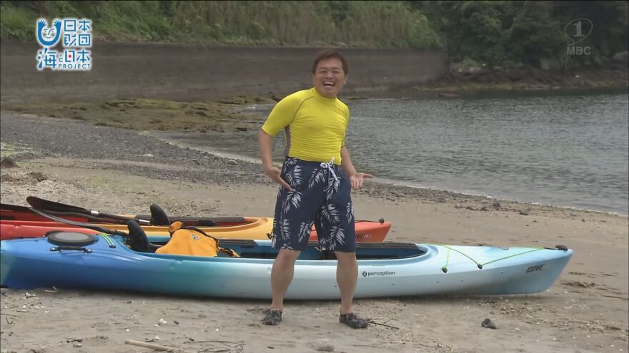 海のレジャー！海に浮かぶ鳥居「荒平神社」でSUPやシーカヤックを楽しもう！