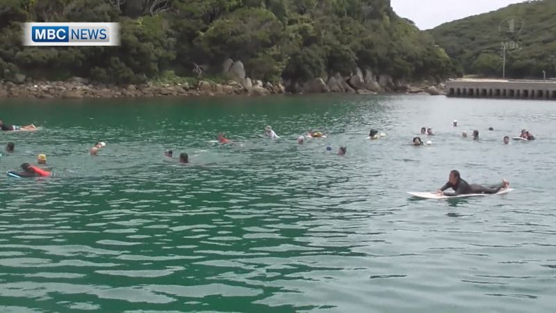 種子島「海の小学校」と「山の小学校」で遠泳で交流！